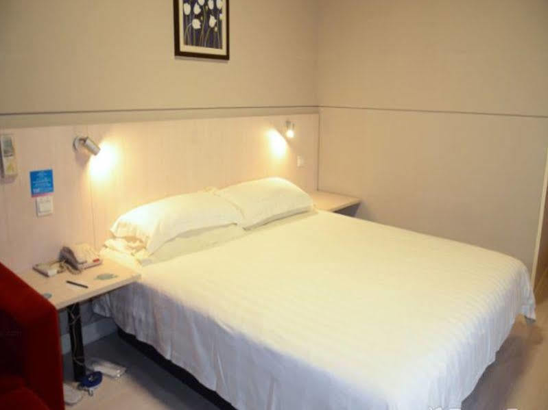 Jingjiang Inn Ningbo Tianyige Xihe Street หนิงป่อ ภายนอก รูปภาพ